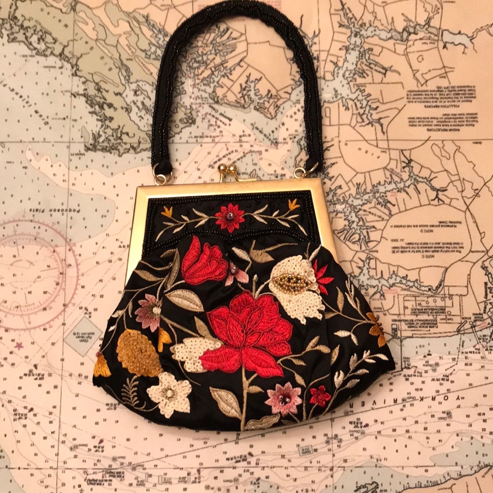 Valerie Stevens clutch